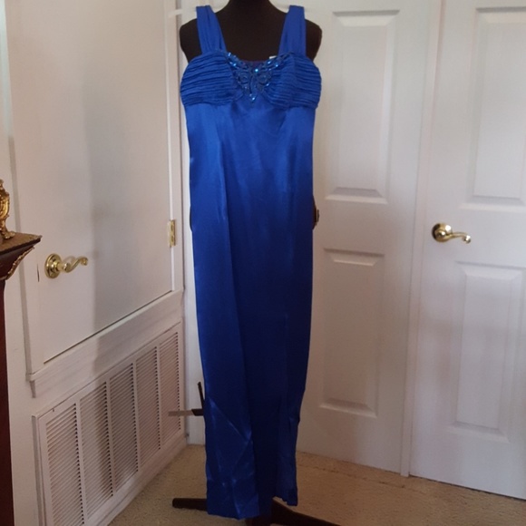 NAH NAH  Collection size 8 Royal Blue 2 pc formal - Picture 1 of 7